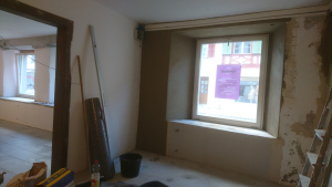 2019_08_03 Atelier 3 Plättli legen fertig Atelier2 Verputzen